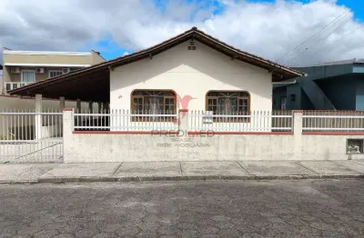 Casa com 3 quartos à venda no Centro, Penha 