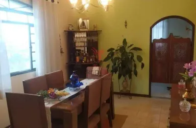 Casa com 4 quartos à venda no pedreira, guaratinguetá  por r$ 320.000