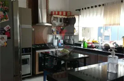 Casa com 2 quartos à venda na Rua Mário Dalben, 211, Jardim Grajaú, Lençóis Paulista