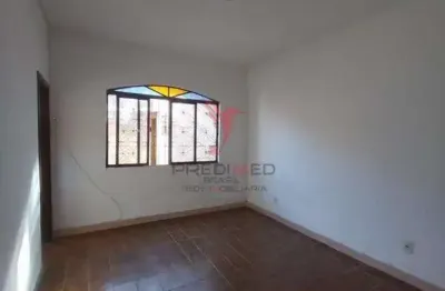 Casa de 3 quartos, 2 suites, churrasqueira, no bairro jardim rony, guaratinguetá