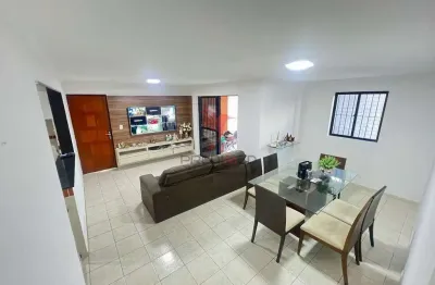 Apartamento  térreo com excelente espaço externo,93 mts² de área , 3 quartos,no aeroclube