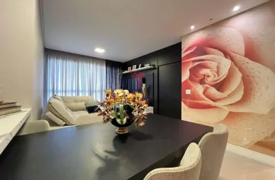 Oportunidade de você morar na praia,  apartamento mobiliado em excelente localização