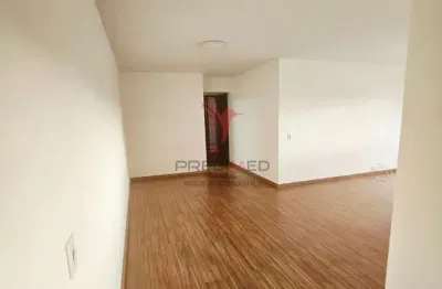 Apartamento reformado , 2 Quartos, vista livre , perto metro Alto da Boa Vista, São Paulo
