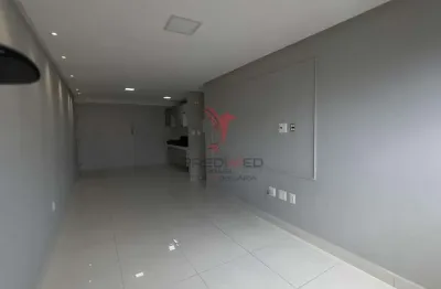 Apartamento com 2 quartos para alugar no Manaíra, João Pessoa 