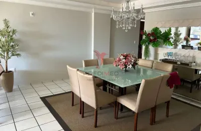 Apartamento porteira fechada, com varanda gourmet, 2 Vagas, em Manaíra , João Pessoa