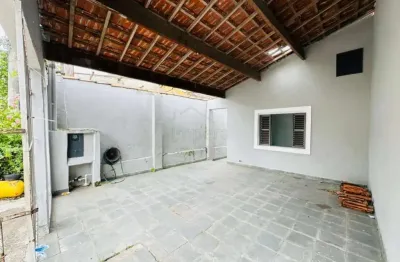 Casa com 2 dormitórios sendo 1 suíte à venda, 123 m² - Jardim Ismênia - São José dos Campos/SP