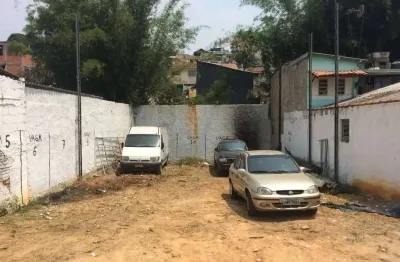 Terreno à venda na Rua Nove de Novembro, Vila Amélia, São Paulo