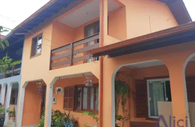 Casa com 6 dormitórios à venda, 198 m² por r$ 1.100.000,00 - armação do pântano do sul - florianópolis/sc