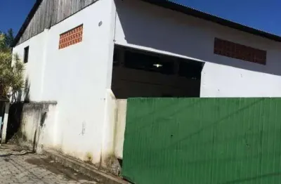 Galpão à venda, 192 m² por r$ 700.000,00 - costeira do pirajubaé - florianópolis/sc