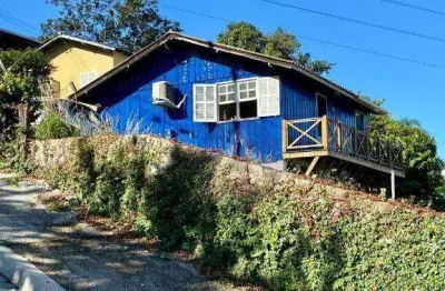 Casa com 2 quartos à venda na Rua Leopoldo Schisler, São Luiz, São José