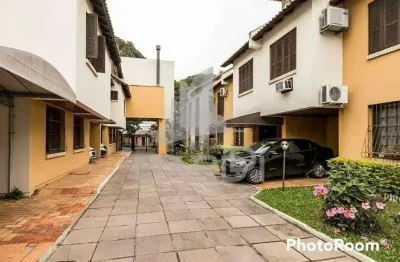 Casa em condomínio fechado com 3 quartos à venda na rua dona zulmira, 376, cavalhada, porto alegre por r$ 410.000