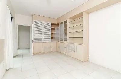 Sala comercial à venda na rua marcelo gama, 1412, auxiliadora, porto alegre por r$ 129.000