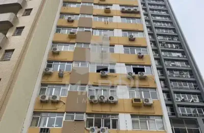 Sala comercial à venda na rua dos andradas, 1273, centro histórico, porto alegre por r$ 135.000