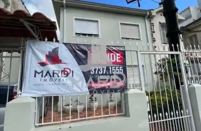 Casa com 3 quartos para alugar na rua josé de alencar, 1105, menino deus, porto alegre por r$ 7.500