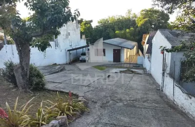 Casa com 2 quartos à venda na rua gregório perez, 258, cavalhada, porto alegre por r$ 398.000