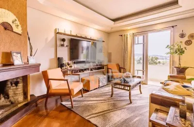 Casa com 3 quartos à venda na rua joaquim cruz, 164, santo antônio, porto alegre por r$ 1.690.000