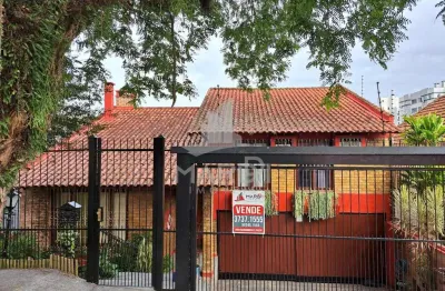 Casa com 3 quartos à venda na travessa nova trento, 407, tristeza, porto alegre por r$ 790.000