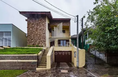 Casa com 3 quartos à venda na rua bispo sardinha, 95, vila ipiranga, porto alegre por r$ 749.900
