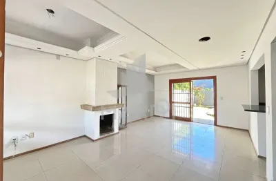 Casa com 3 quartos à venda na rua felipe arísio, 186, hípica, porto alegre por r$ 540.000
