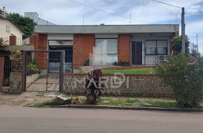 Casa com 4 quartos à venda na rua aneron corrêa de oliveira, 160, jardim do salso, porto alegre por r$ 717.000