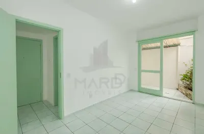 Apartamento com 1 quarto à venda na rua barão de teffe, 241, menino deus, porto alegre por r$ 179.000