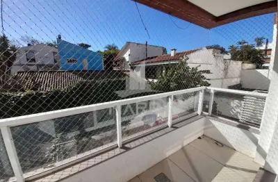 Apartamento com 2 quartos para alugar na rua landel de moura, 1270, tristeza, porto alegre por r$ 3.100
