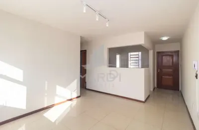 Apartamento com 2 quartos à venda na avenida wenceslau escobar, 915, cristal, porto alegre por r$ 240.000