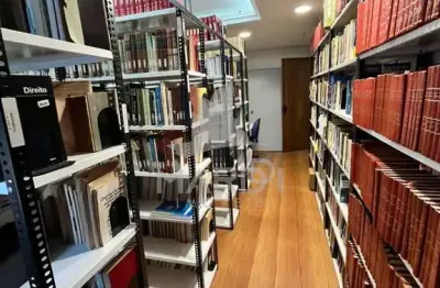 Sala comercial para alugar na rua riachuelo, 1038, centro histórico, porto alegre por r$ 1.100