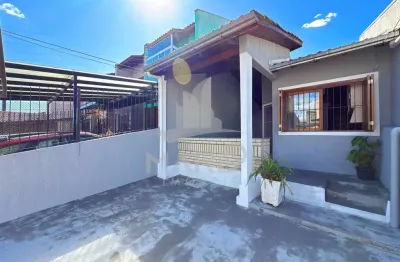 Casa com 3 quartos à venda na rua elmo born, 21, hípica, porto alegre por r$ 369.000