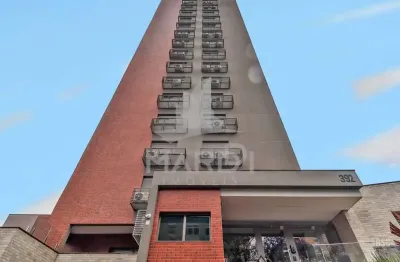 Apartamento com 2 quartos à venda na rua cipó, 392, vila ipiranga, porto alegre por r$ 699.000