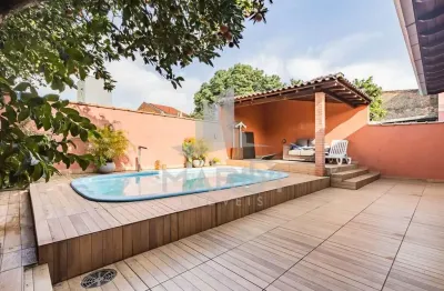 Casa com 3 quartos à venda na rua francisca lechner, 243, rubem berta, porto alegre por r$ 480.000