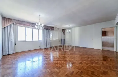 Apartamento com 3 quartos à venda na rua garibaldi, 891, independência, porto alegre por r$ 699.000