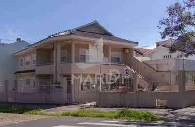 Casa com 5 quartos à venda na praça alfred sehbe, 122, vila ipiranga, porto alegre por r$ 1.380.000