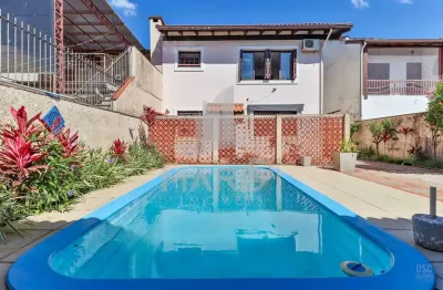 Casa com 3 quartos à venda na rua doutor joão palombini, 55, ipanema, porto alegre por r$ 770.000