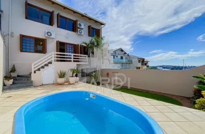 Casa com 4 quartos à venda na rua pedro carneiro pereira, 1, teresópolis, porto alegre por r$ 1.599.000