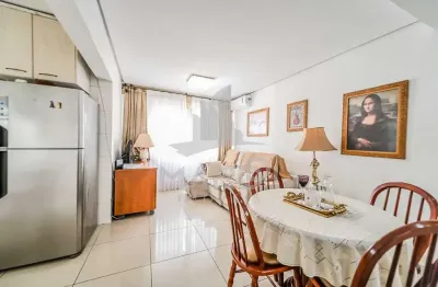 Apartamento com 2 quartos à venda na Rua São Francisco, 1019, Santana, Porto Alegre por R$ 450.000
