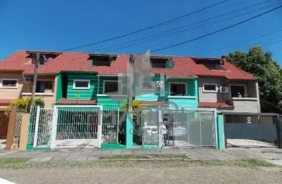 Casa com 4 quartos à venda na rua dos guenoas, 897, guarujá, porto alegre por r$ 420.000