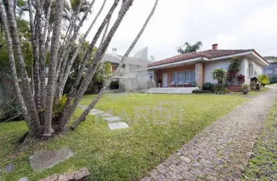 Casa com 3 quartos à venda na rua joão mendes ouriques, 234, jardim isabel, porto alegre por r$ 900.000