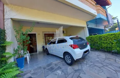 Casa com 4 quartos à venda na rua doutor pio ângelo, 60, ipanema, porto alegre por r$ 549.000
