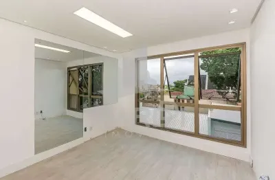 Sala comercial para alugar na avenida wenceslau escobar - lado impar, 1823, cristal, porto alegre por r$ 1.900