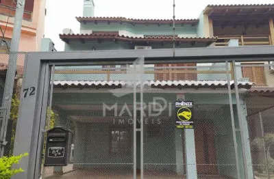 Casa com 3 quartos à venda na rua torre de pedra, 72, espírito santo, porto alegre por r$ 848.000