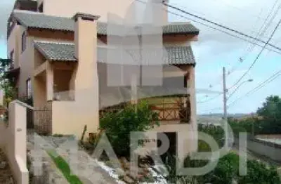 Casa em condomínio fechado com 4 quartos à venda na avenida edgar pires de castro, 540, hípica, porto alegre por r$ 1.720.000