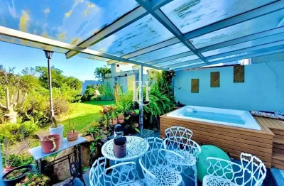 Casa contemporânea ampla com vista para o mar – joão paulo, florianópolis/sc