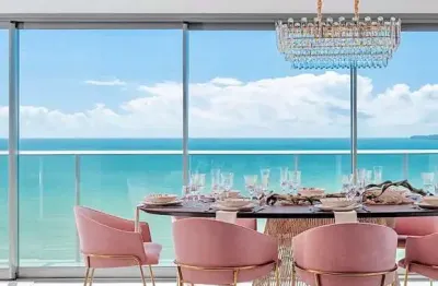 Apartamento frente mar mobiliado com sofisticação em itapema/sc