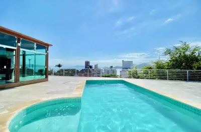 Casa com 3 quartos à venda na Rua Eduardo Nicolich, 140, Agronômica, Florianópolis