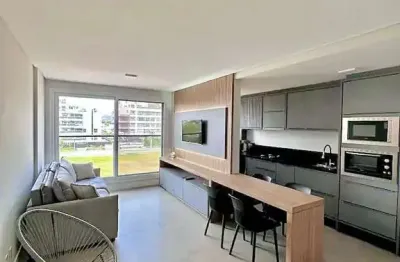 Apartamento com conforto e uma localização desejada em jurerê internacional