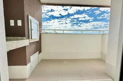 Apartamento com conforto e praticidade no bairro campinas em são josé/sc