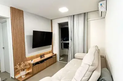 Apartamento com privacidade e praticidade no residencial évora – são josé