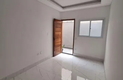 Casa térrea 02 dormitórios 01 vaga de garagem Areia Branca R$ 530.000,00