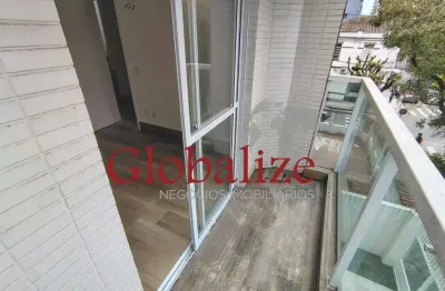 Casa duplex R$900.000, 03 dormitórios sendo 02 suítes, ótima localização, solário com churrasqueira, 01 vaga de garagem